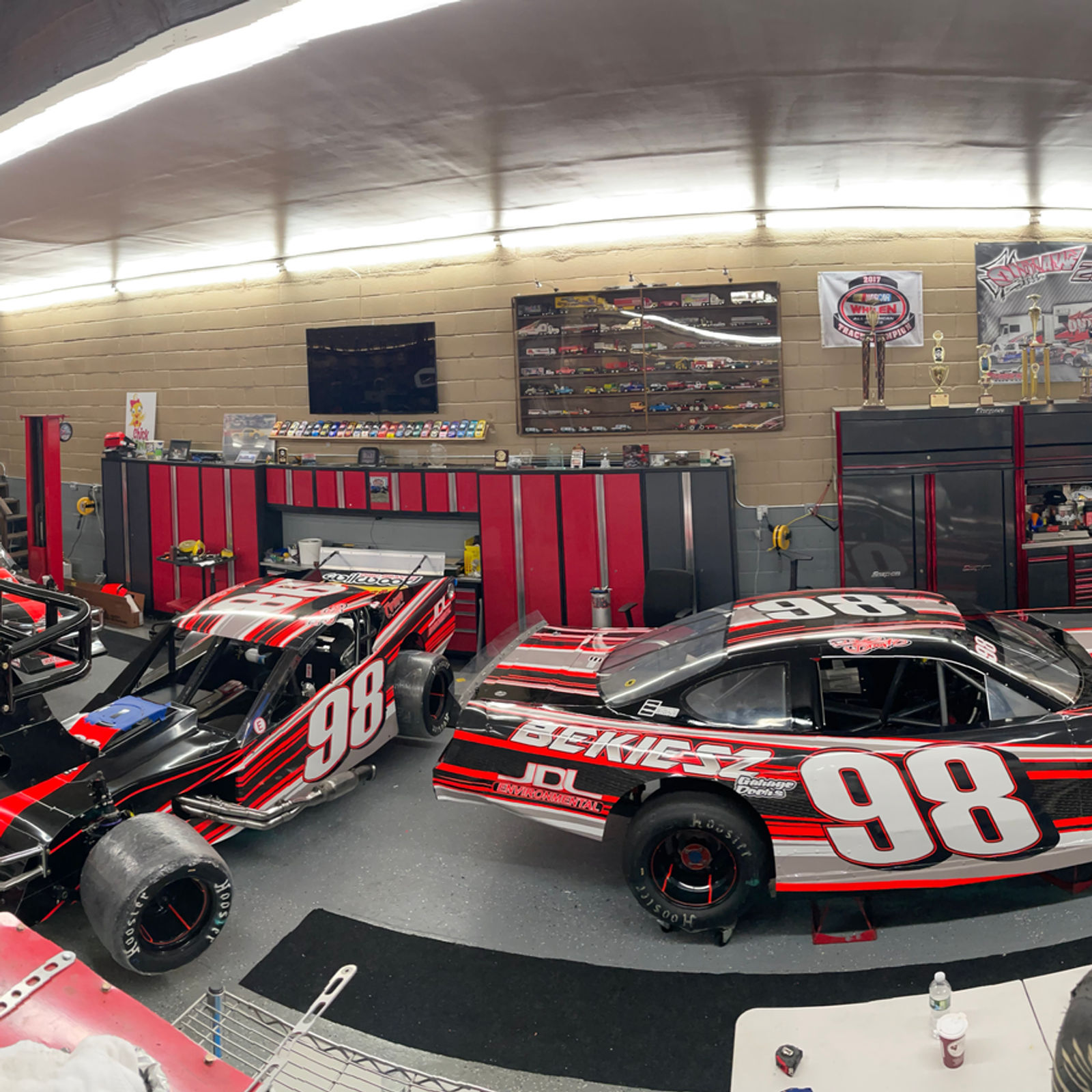 That's A Wrap: Late model car gets a new wrap